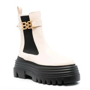 BALLY Short Chelsea Boots Women's Bone White